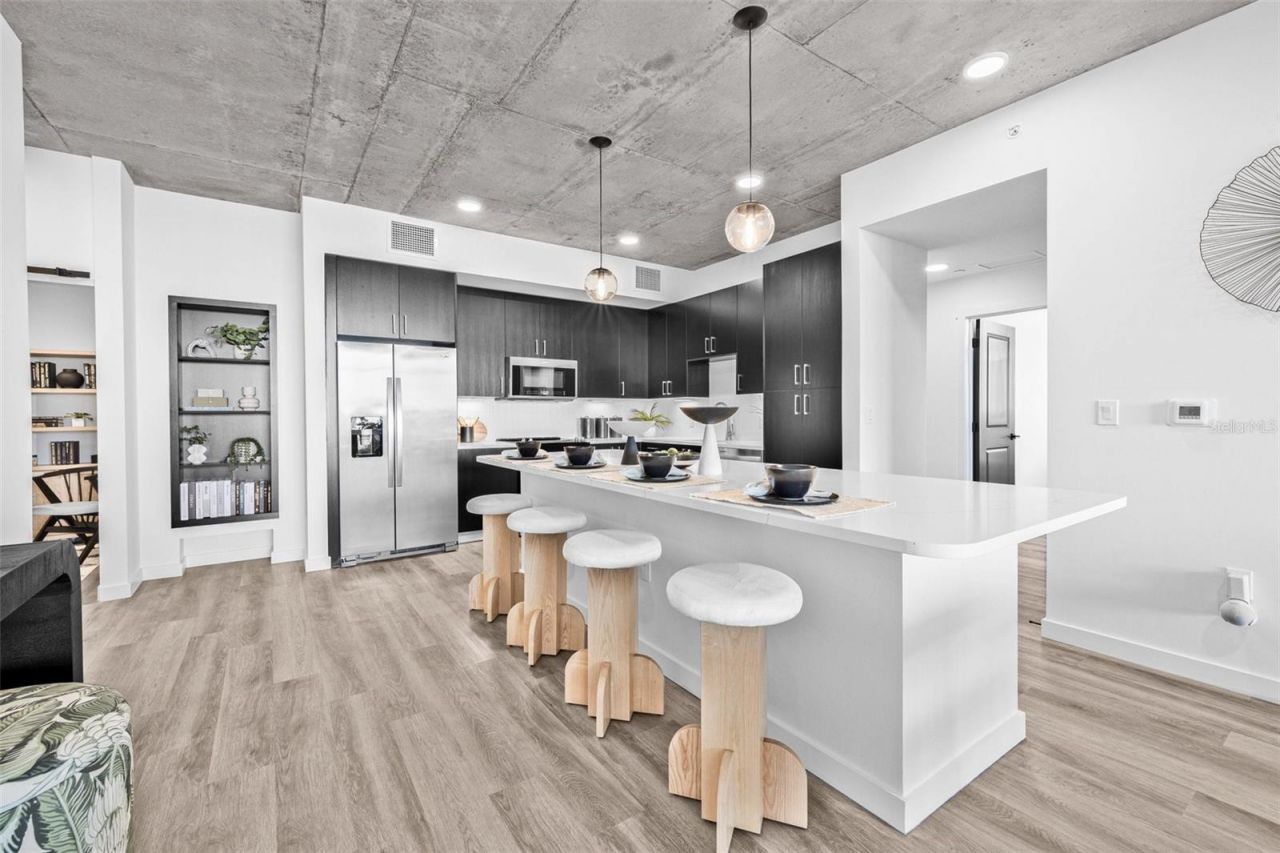 221 Main Street N, Unit 1518, Saint Petersburg, FL 33716 Photo