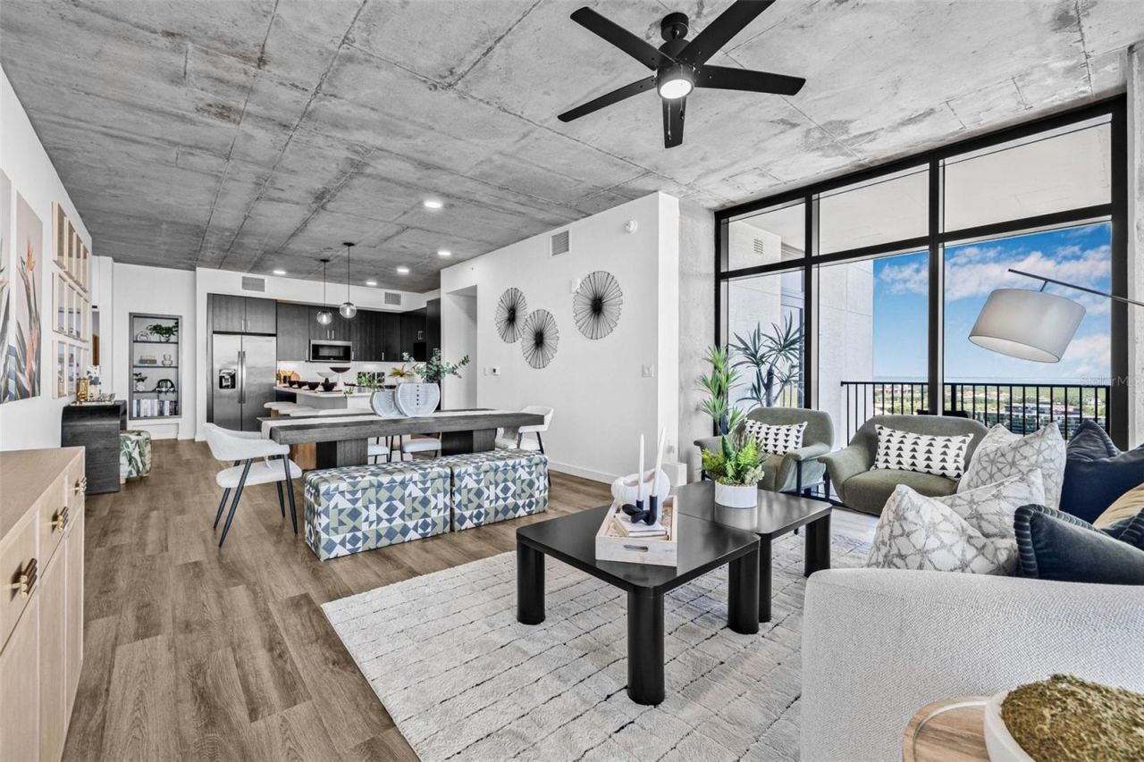 221 Main Street N, Unit 1518, Saint Petersburg, FL 33716 Photo