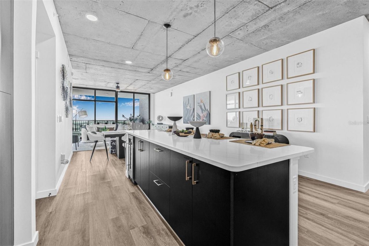 221 Main Street N, Unit 1518, Saint Petersburg, FL 33716 Photo