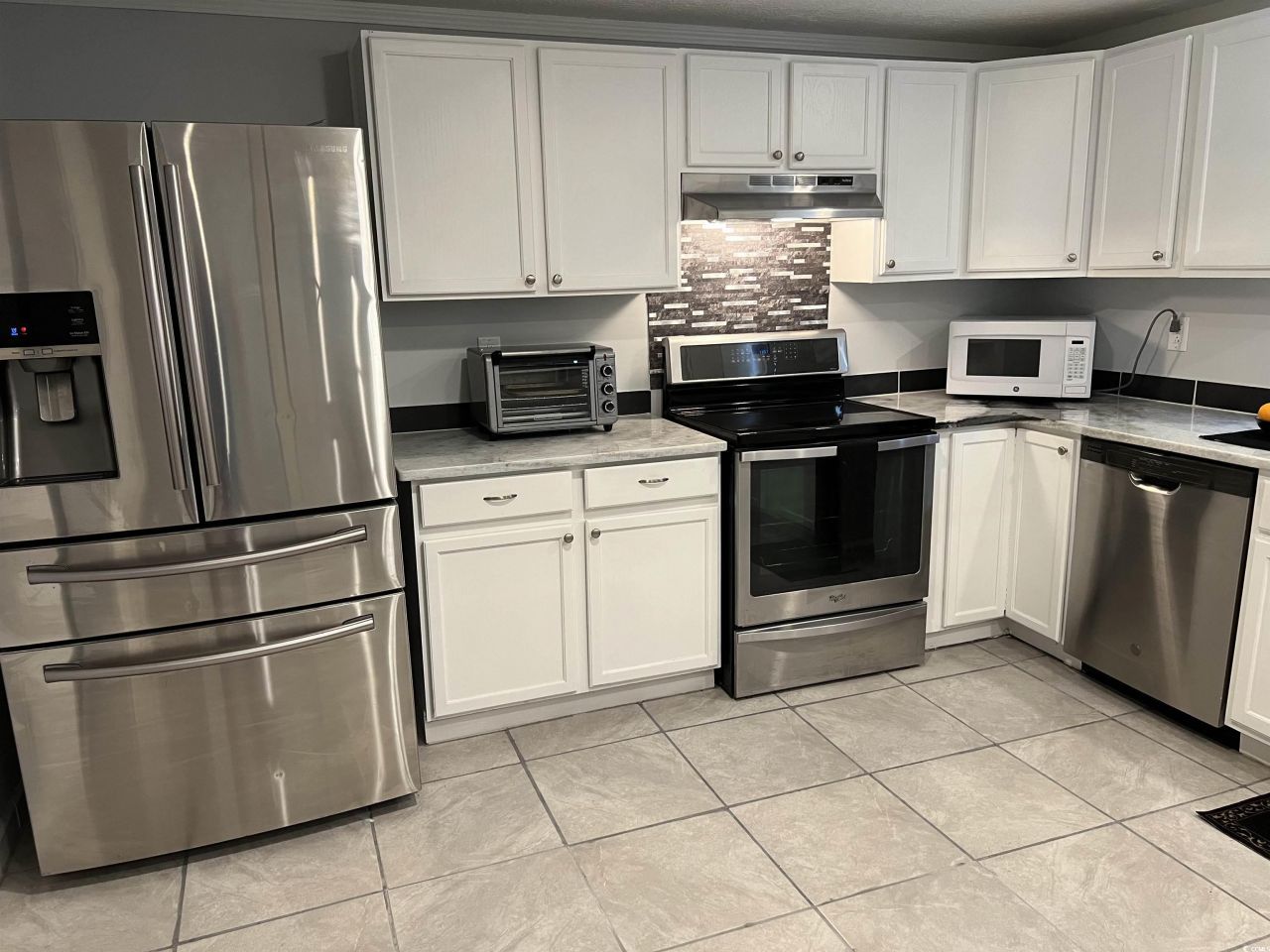 1014 Conway Plantation Dr. Photo 10