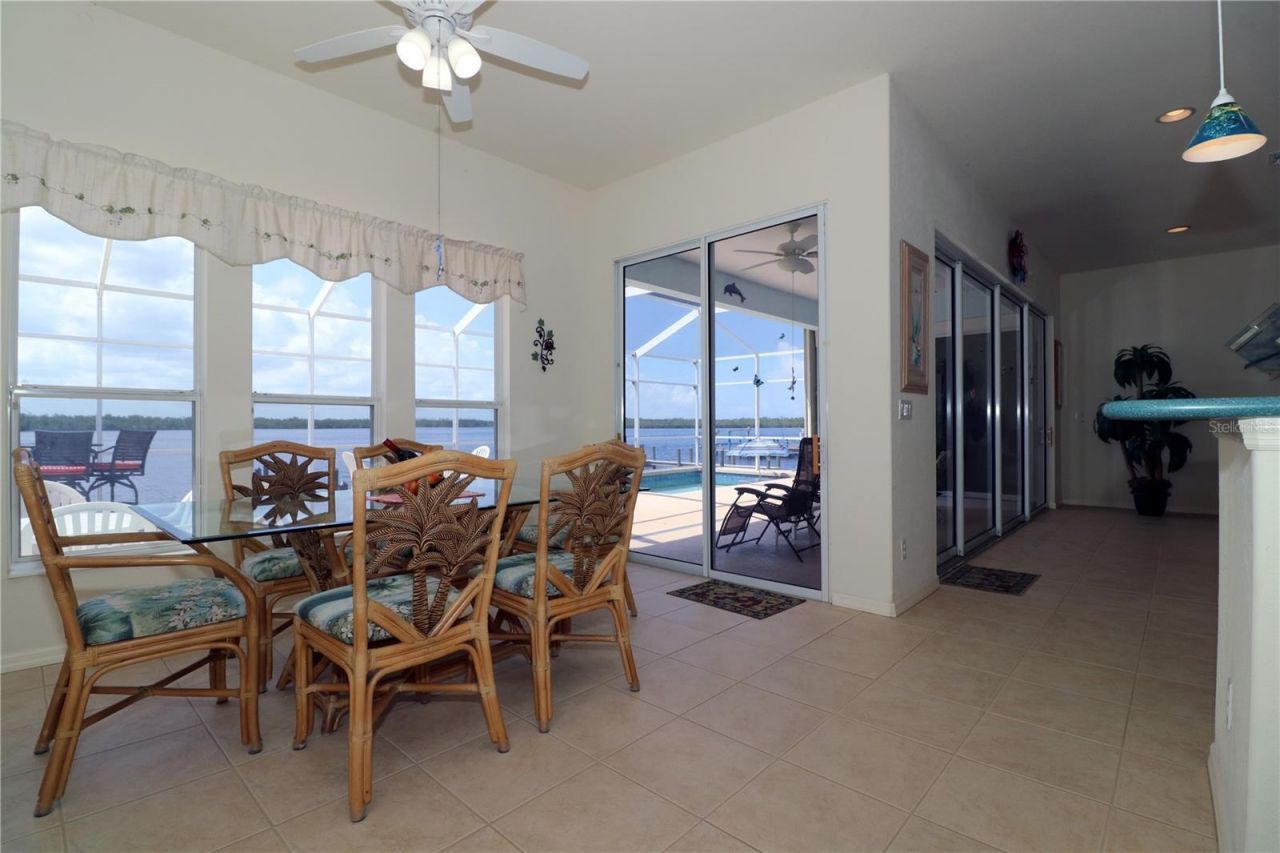 3772 Peace River Drive, Punta Gorda, FL 33983 Photo