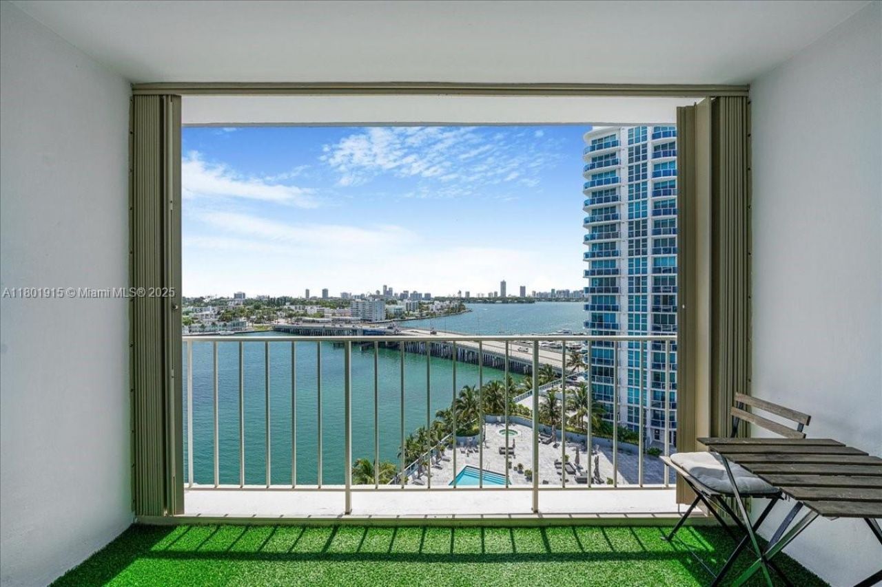 1865 79th St, Unit 12G, North Bay Village, FL 33141 Photo