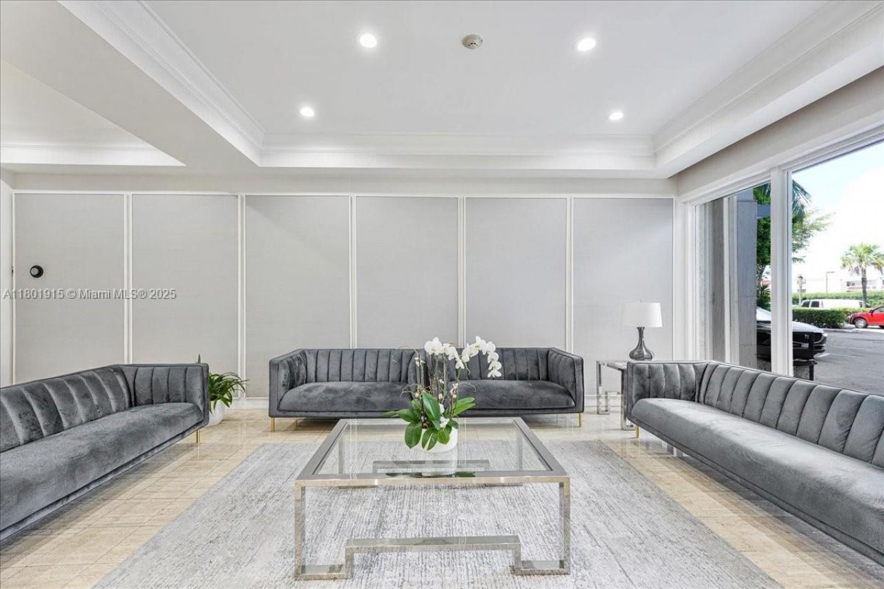 1865 79th St, Unit 12G, North Bay Village, FL 33141 Photo