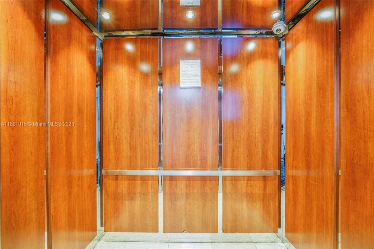 1865 79th St, Unit 12G, North Bay Village, FL 33141 Photo