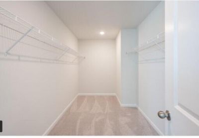 725 Meadowbrook Lane Photo 13