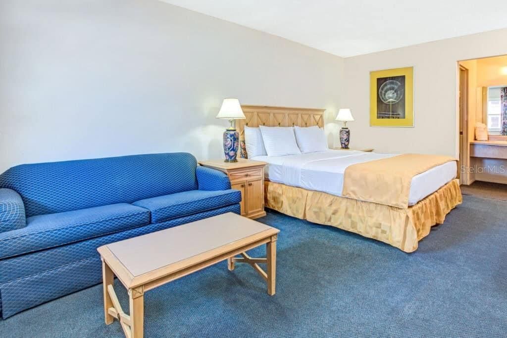 4651 W Irlo Bronson Memorial Highway, Kissimmee, FL 34746 Photo