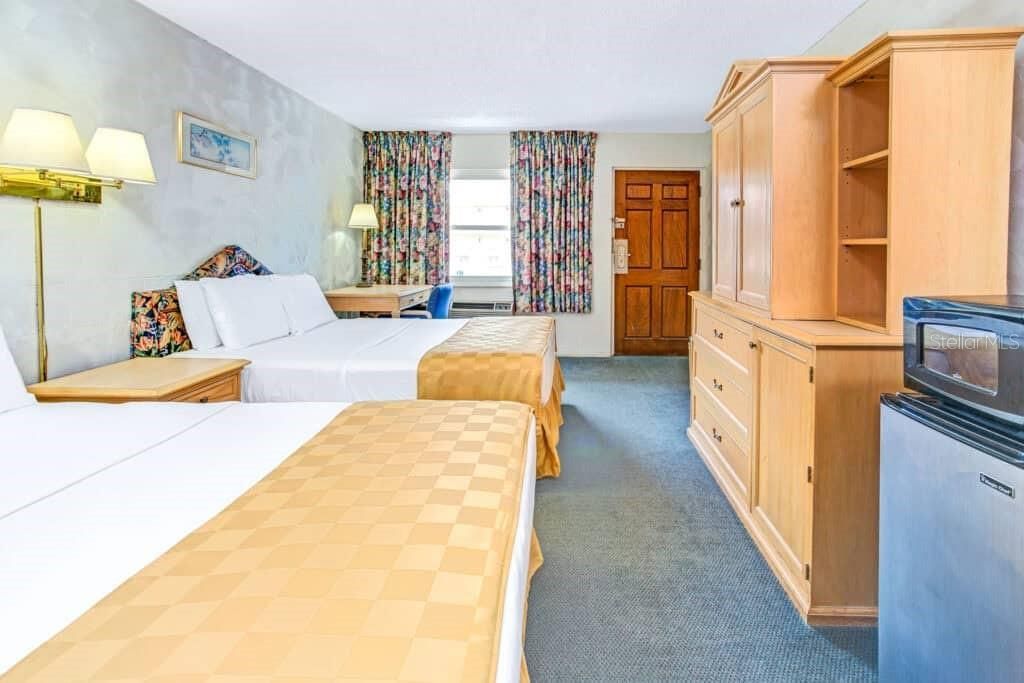 4651 W Irlo Bronson Memorial Highway, Kissimmee, FL 34746 Photo