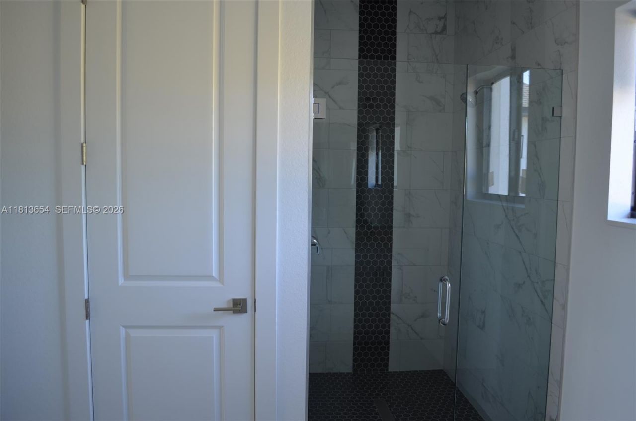 1728 Kismet Pkwy W, Cape Coral, FL 33993 Photo