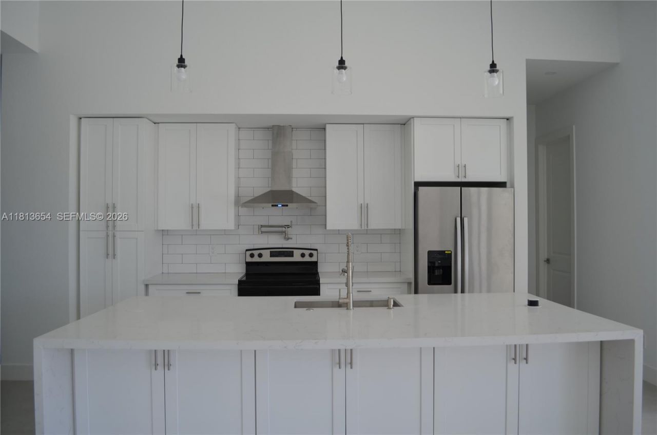 1728 Kismet Pkwy W, Cape Coral, FL 33993 Photo