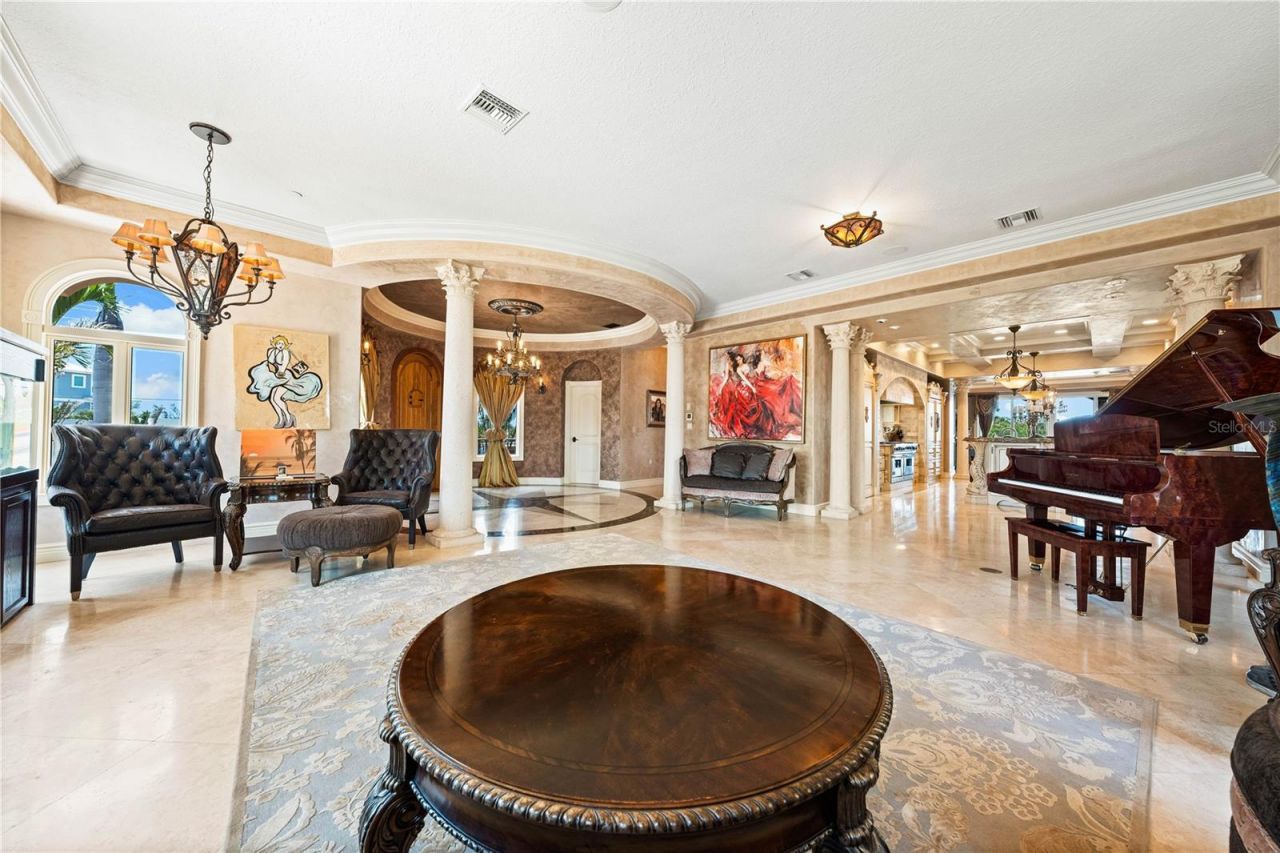 290 N Washington Drive, Sarasota, FL 34236 Photo