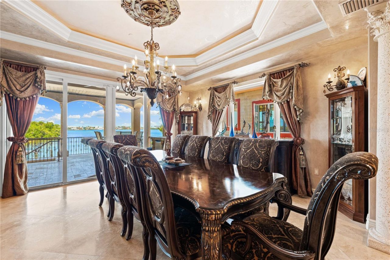 290 N Washington Drive, Sarasota, FL 34236 Photo