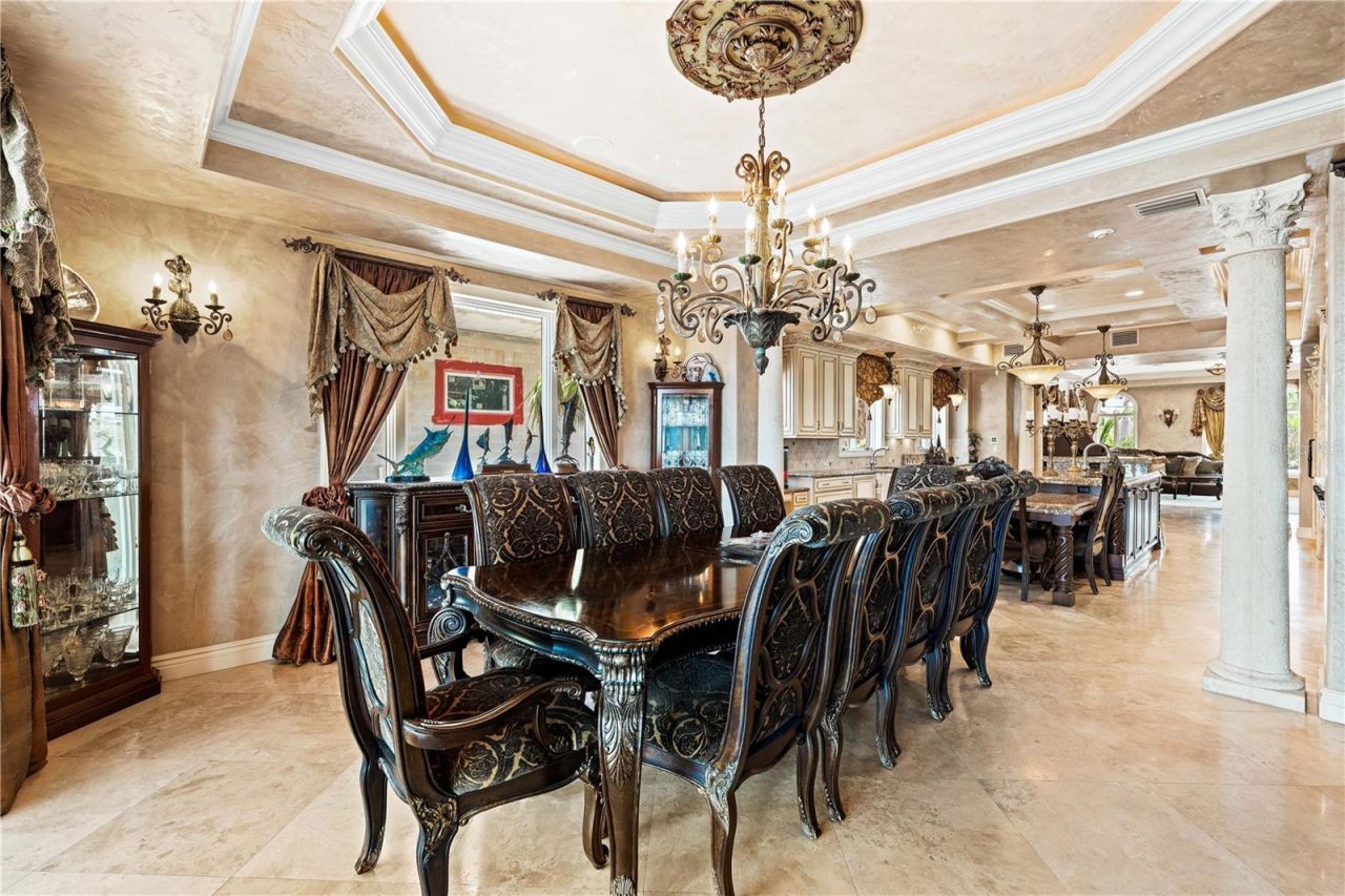 290 N Washington Drive, Sarasota, FL 34236 Photo