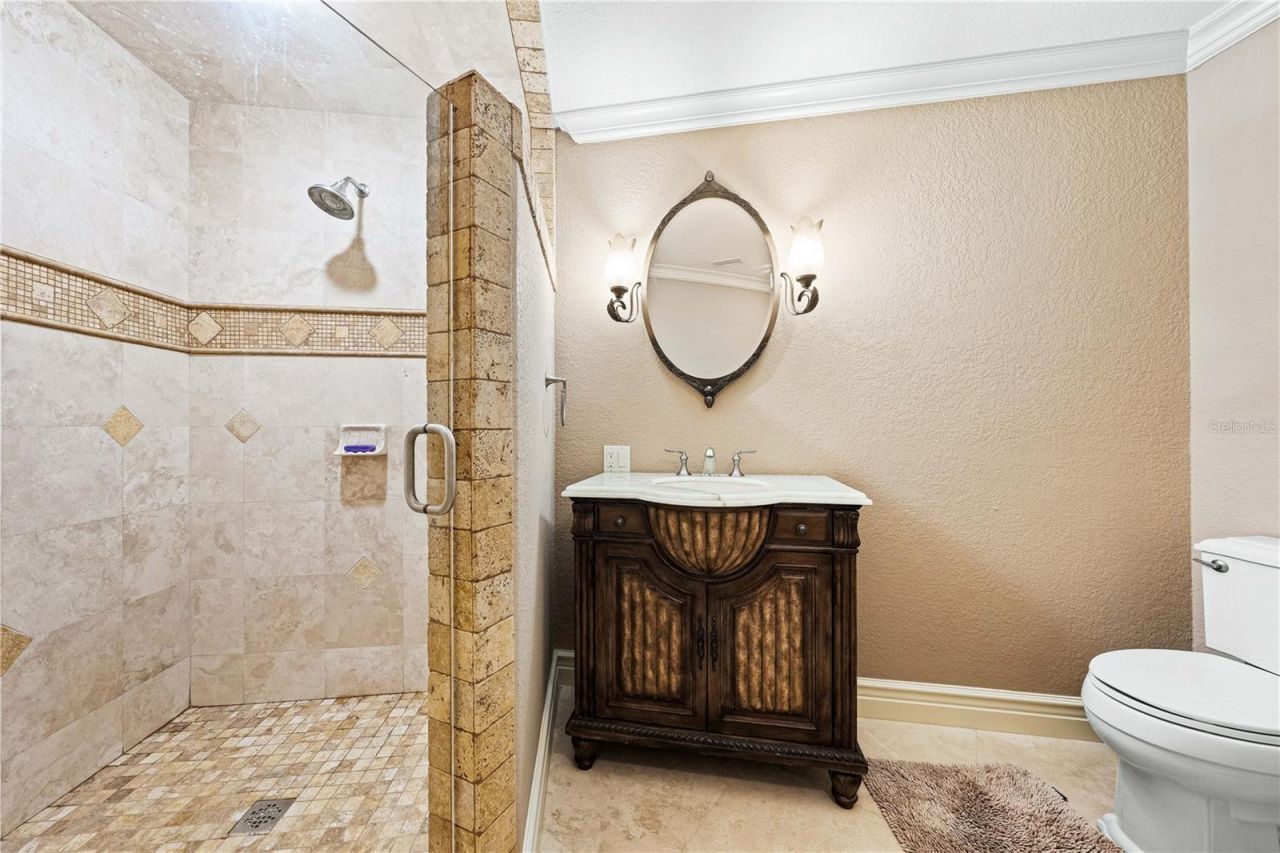 290 N Washington Drive, Sarasota, FL 34236 Photo