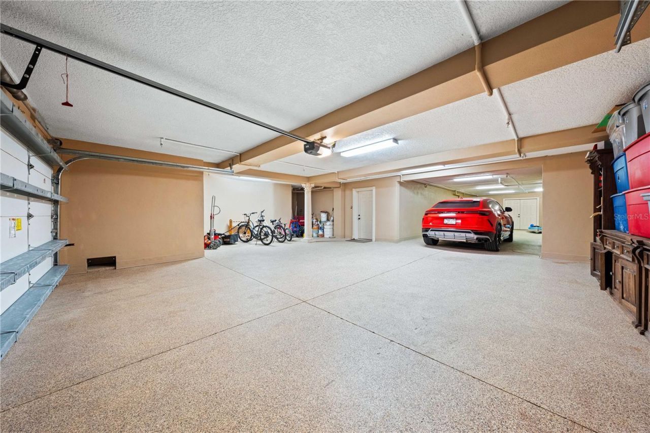 290 N Washington Drive, Sarasota, FL 34236 Photo