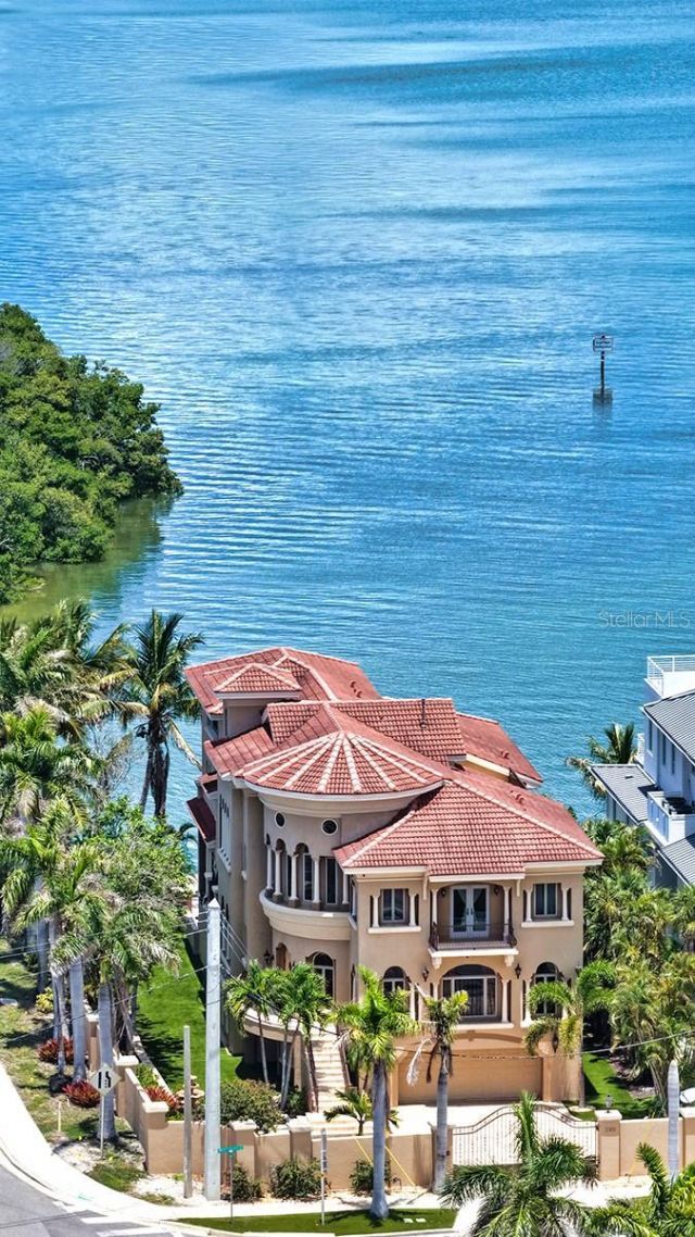 290 N Washington Drive, Sarasota, FL 34236 Photo