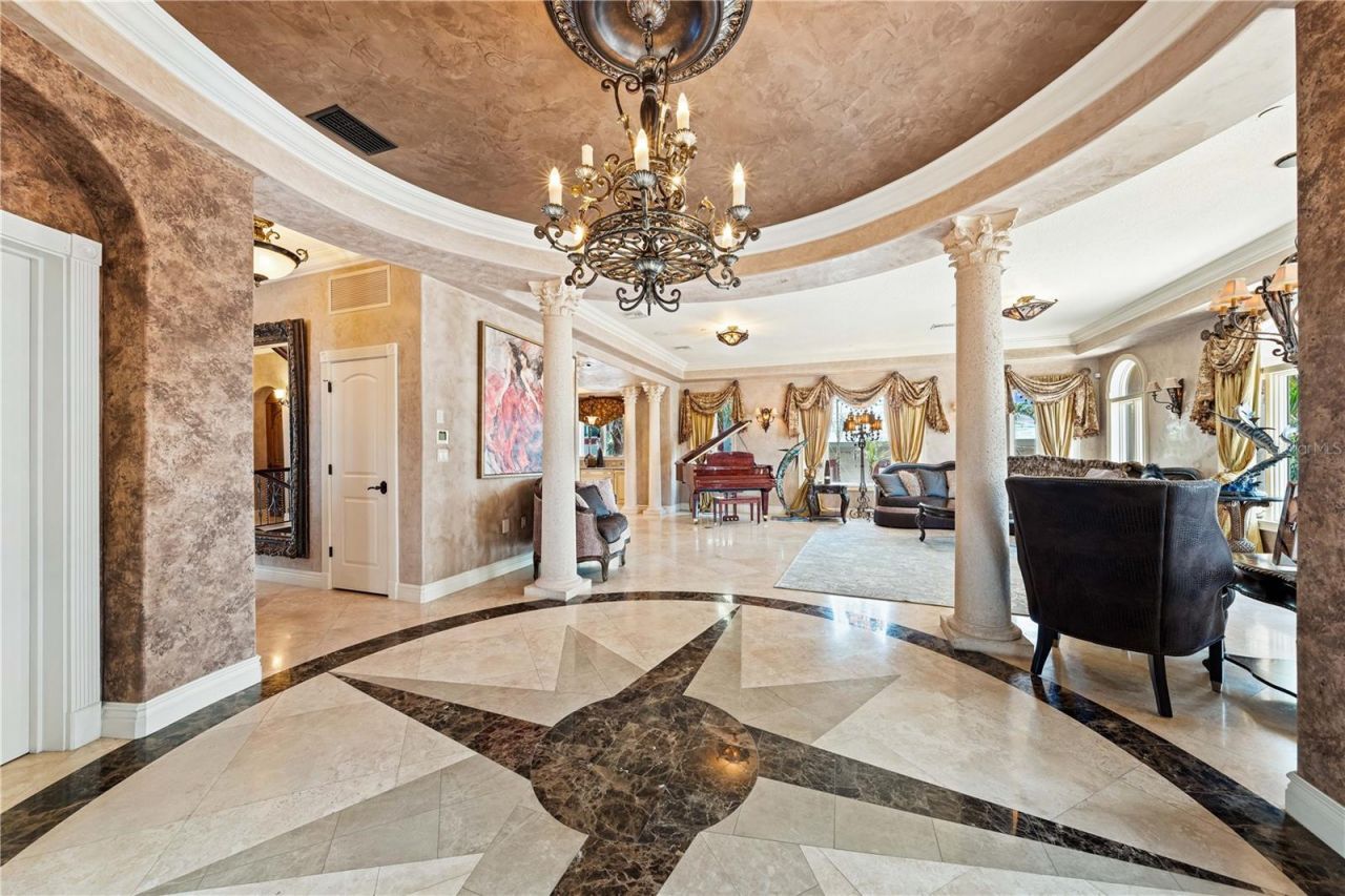 290 N Washington Drive, Sarasota, FL 34236 Photo