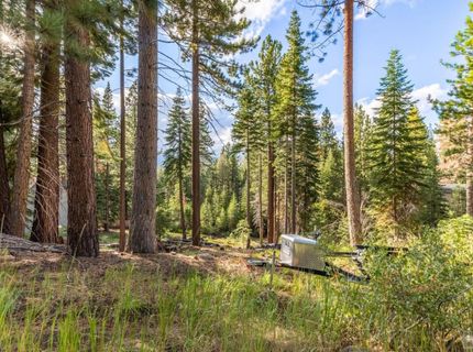 1428 Skyline Drive, South Lake Tahoe, CA 96150 Photo