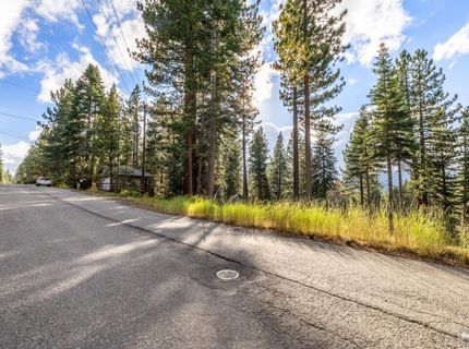 1428 Skyline Drive, South Lake Tahoe, CA 96150 Photo