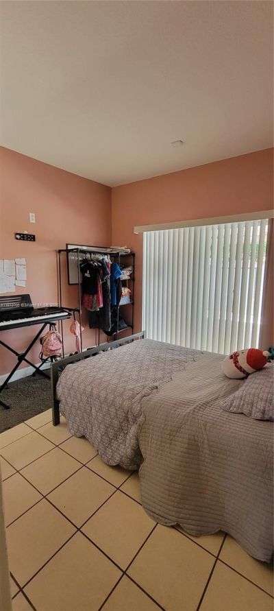 2501 NE 41st Ter, Homestead, FL 33033 Photo