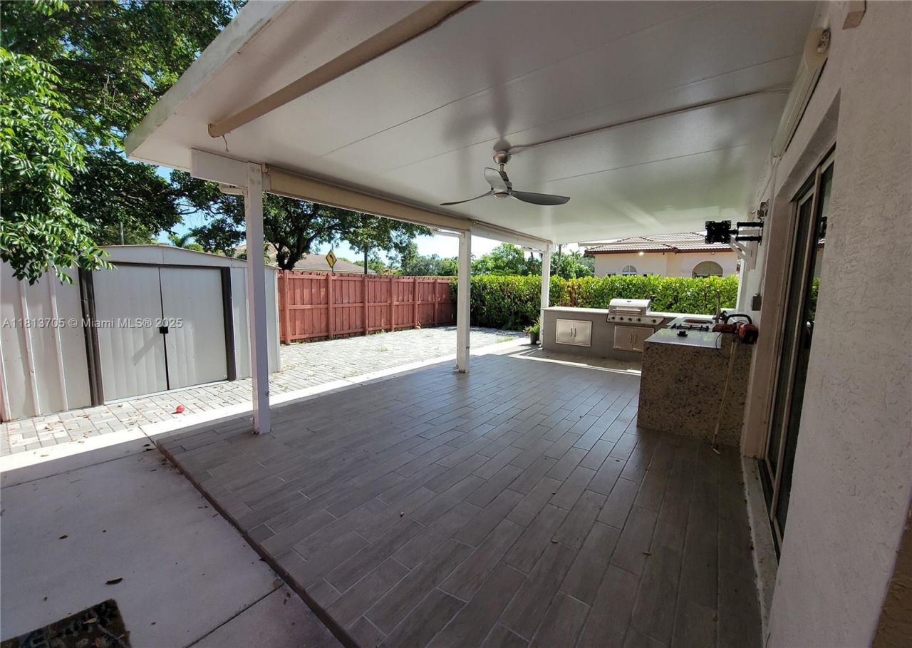 2501 NE 41st Ter, Homestead, FL 33033 Photo