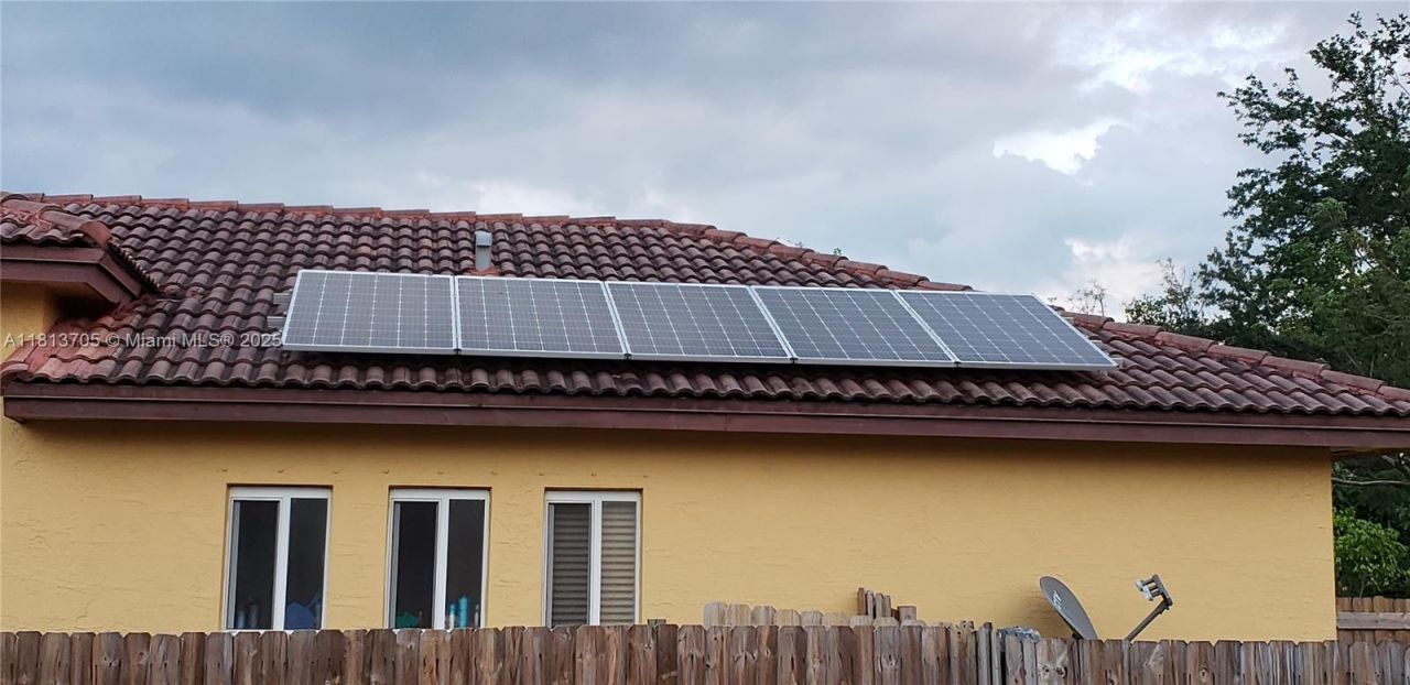 2501 NE 41st Ter, Homestead, FL 33033 Photo