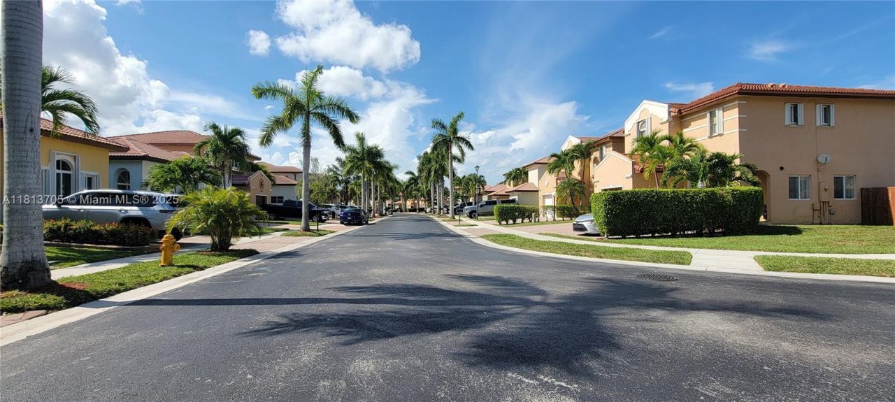 2501 NE 41st Ter, Homestead, FL 33033 Photo