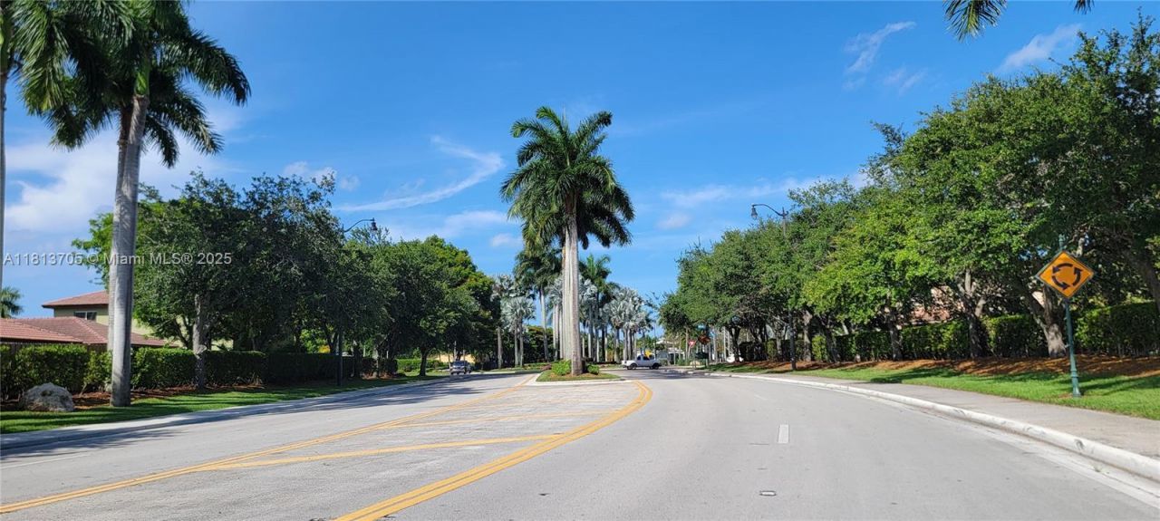 2501 NE 41st Ter, Homestead, FL 33033 Photo