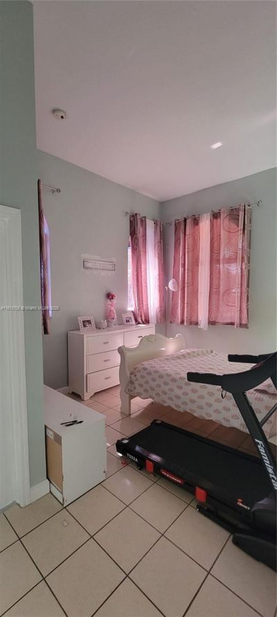 2501 NE 41st Ter, Homestead, FL 33033 Photo