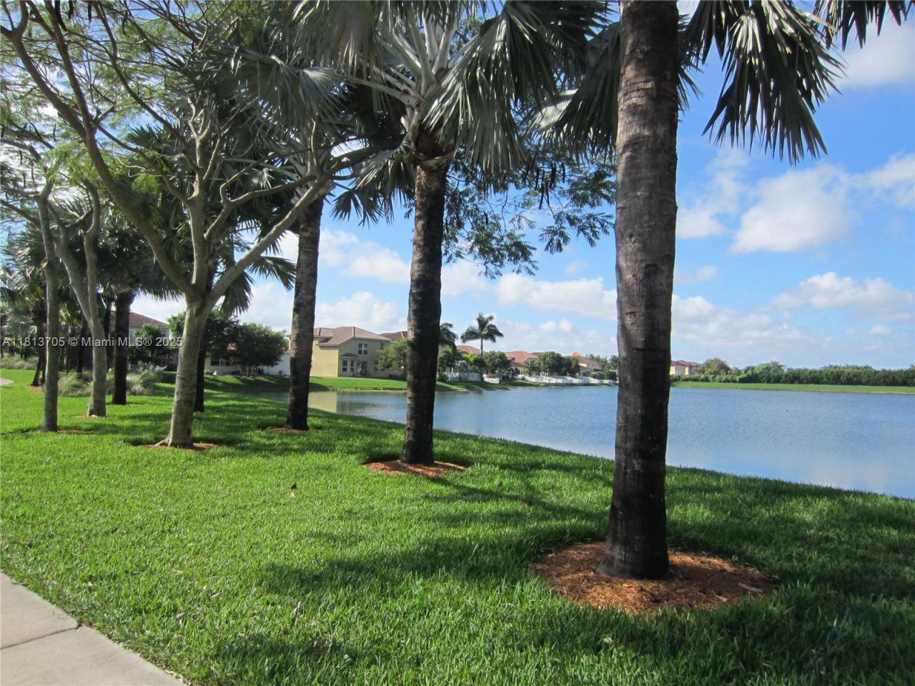 2501 NE 41st Ter, Homestead, FL 33033 Photo