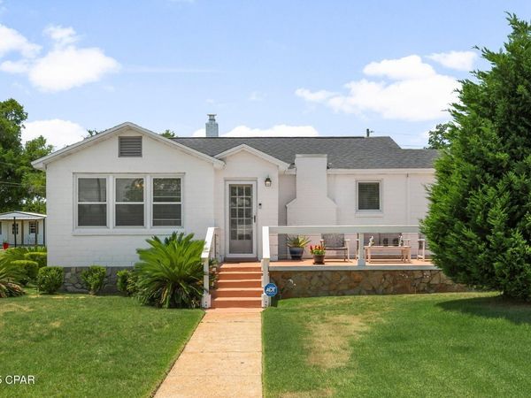 221 N Cove Boulevard, Panama City, FL 32401