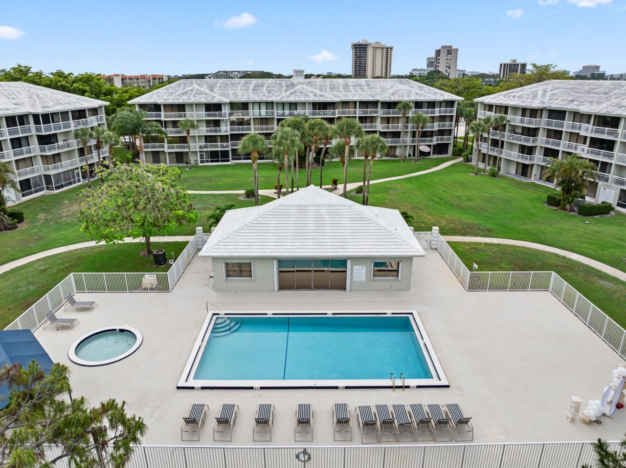 2621 Village Boulevard, Unit 203, West Palm Beach, FL 33409 Photo