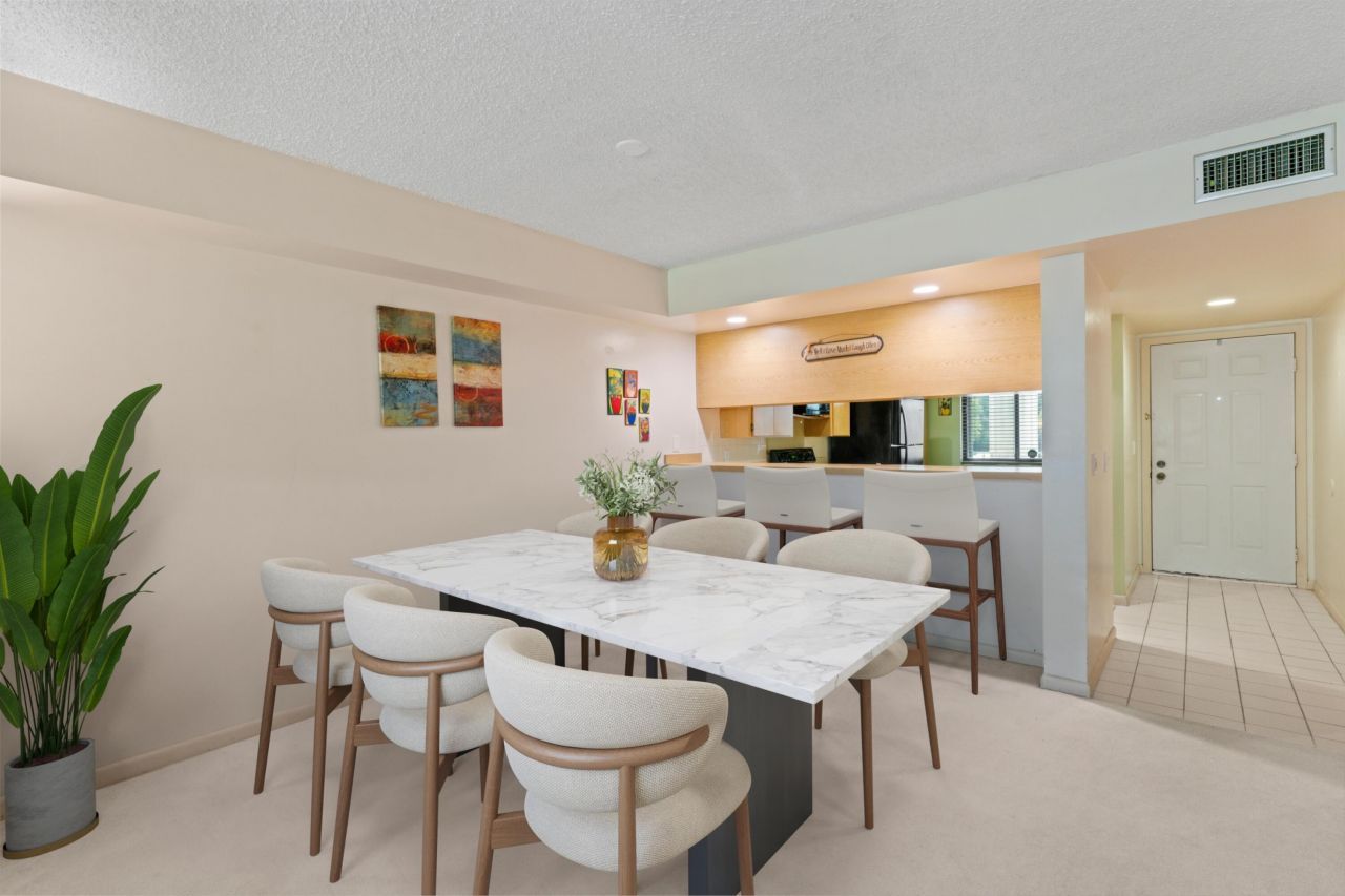 2621 Village Boulevard, Unit 203, West Palm Beach, FL 33409 Photo