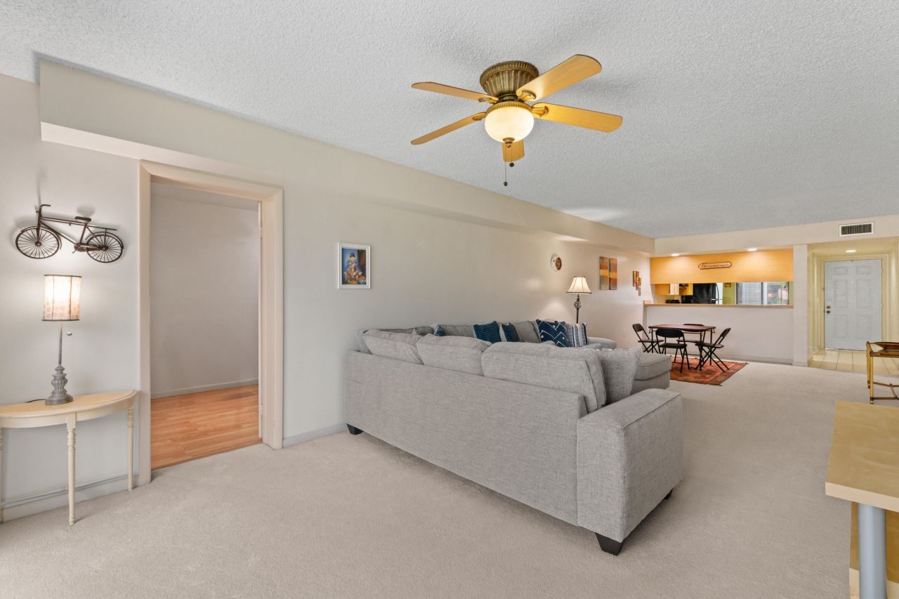 2621 Village Boulevard, Unit 203, West Palm Beach, FL 33409 Photo