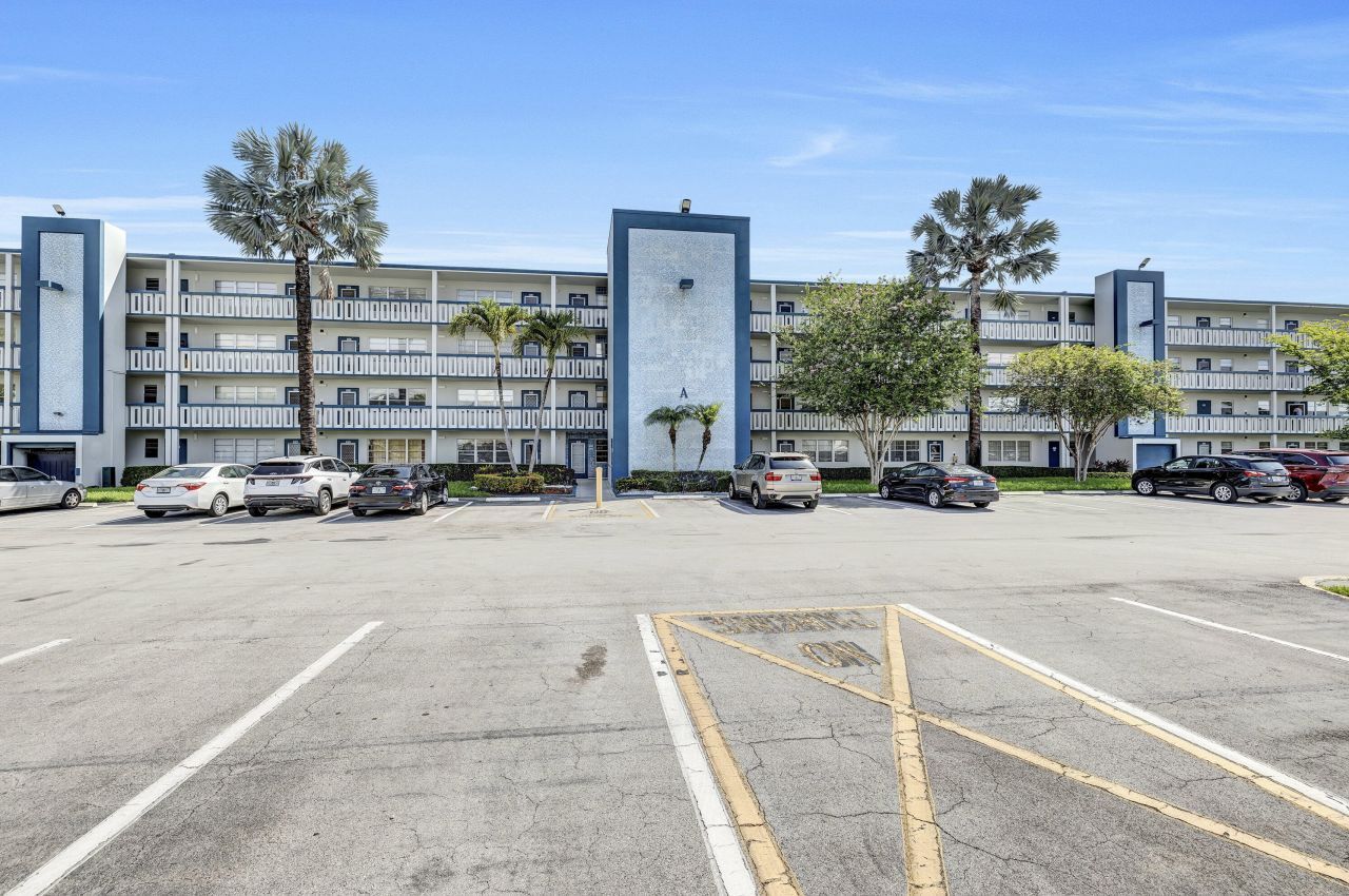3001 Lincoln A, Unit 3001, Boca Raton, FL 33434 Photo