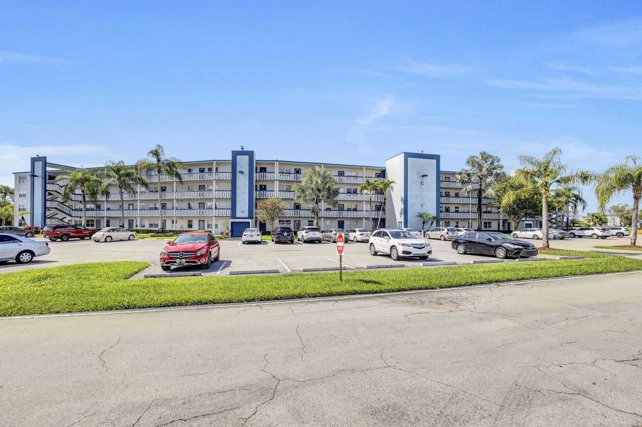3001 Lincoln A, Unit 3001, Boca Raton, FL 33434 Photo