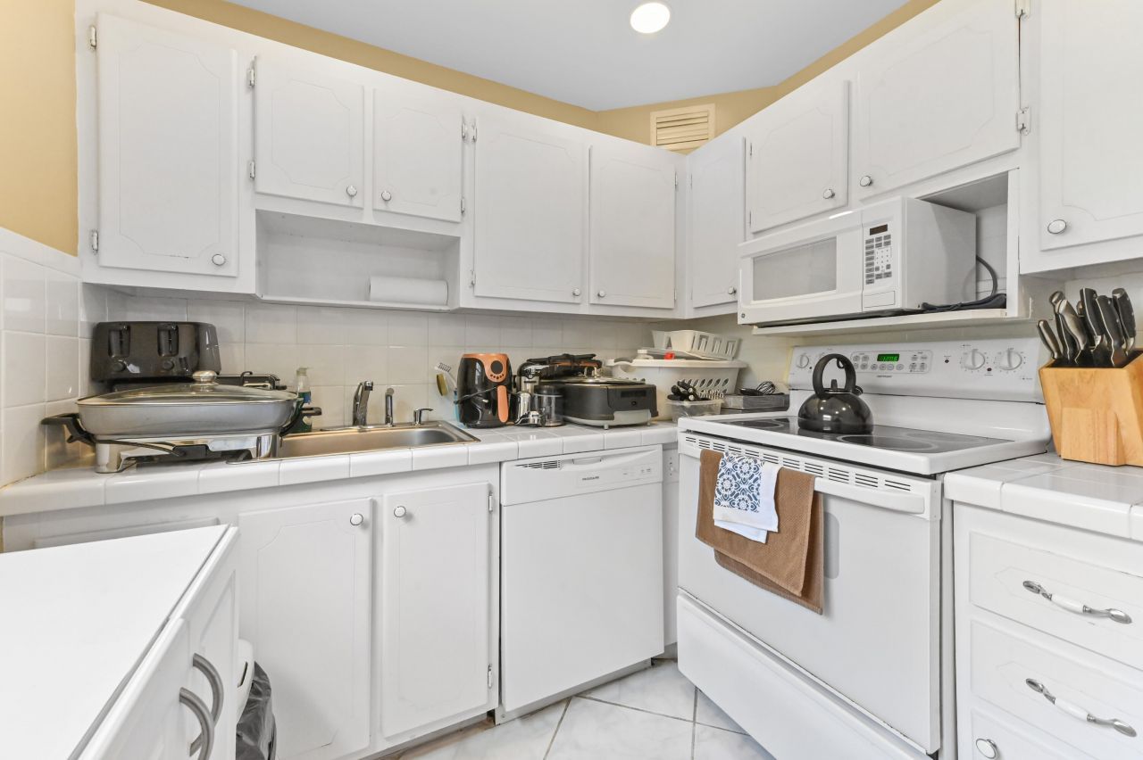 160 Tuscany C, Delray Beach, FL 33446 Photo