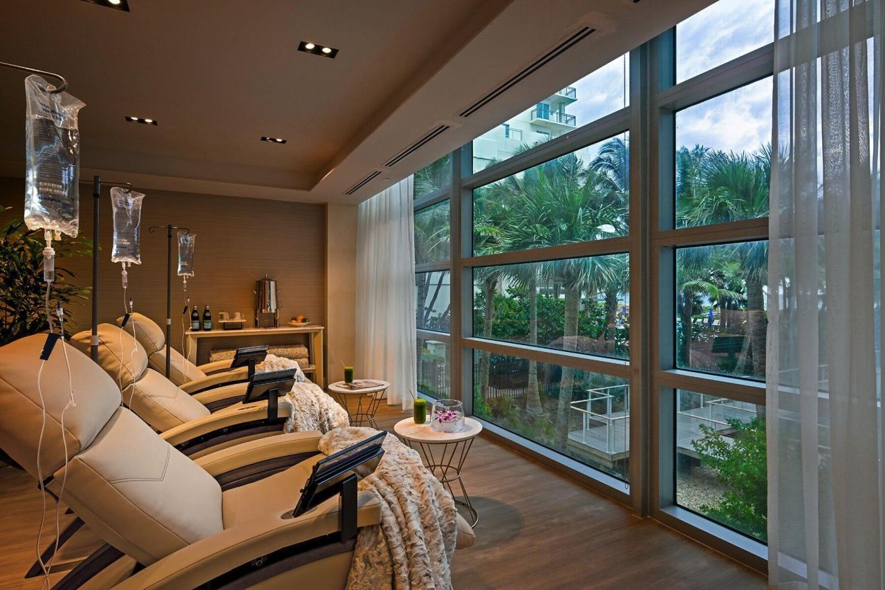 3100 N Ocean Drive, Unit H-1708, Singer Island, FL 33404 Photo