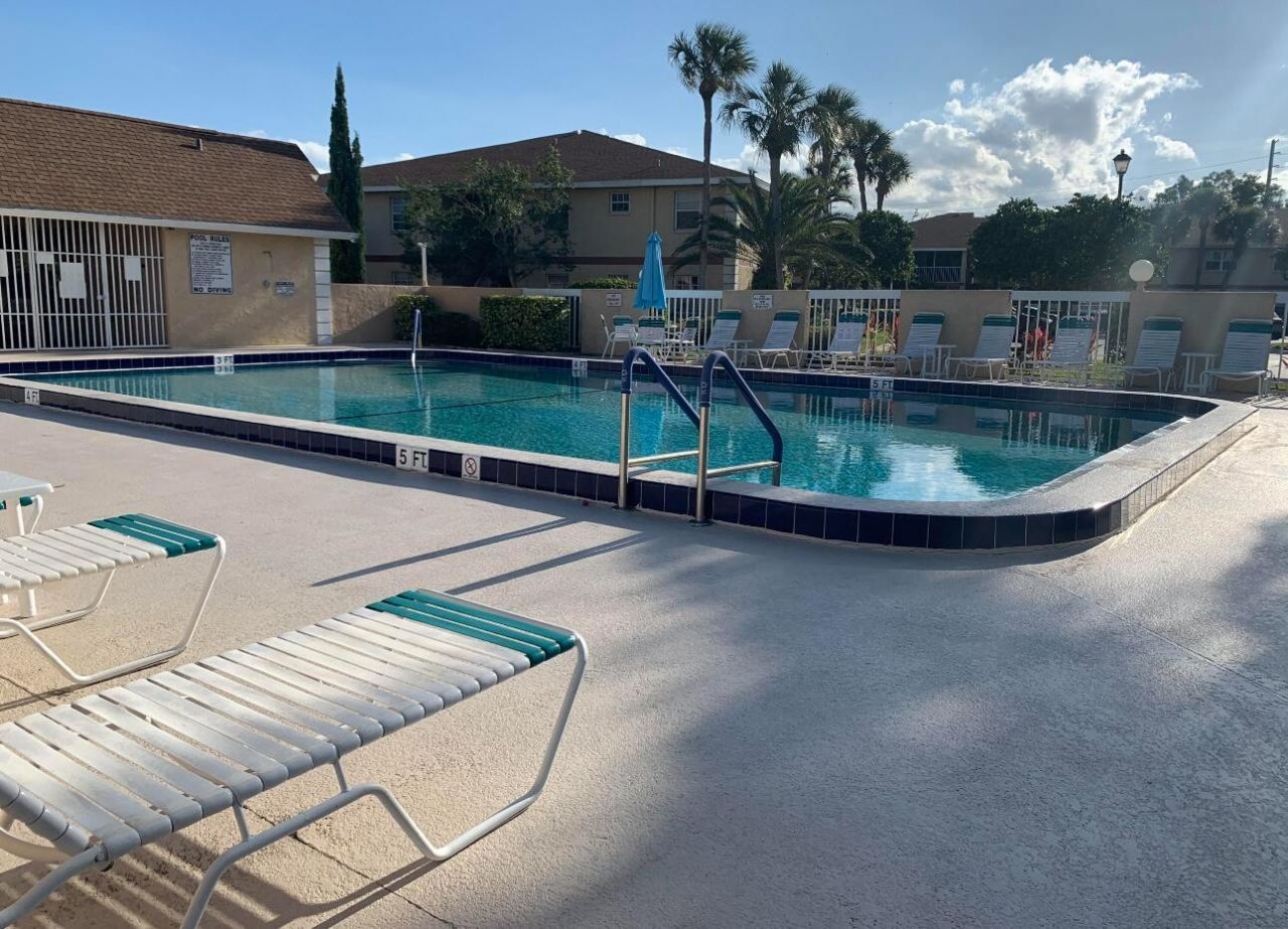 1530 SE Royal Green Circle, Unit N103, Port Saint Lucie, FL 34952 Photo