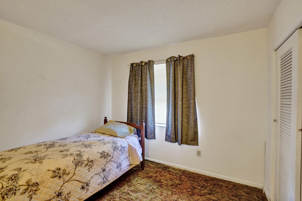 2886 Floral Road, Lake Worth, FL 33462 Photo