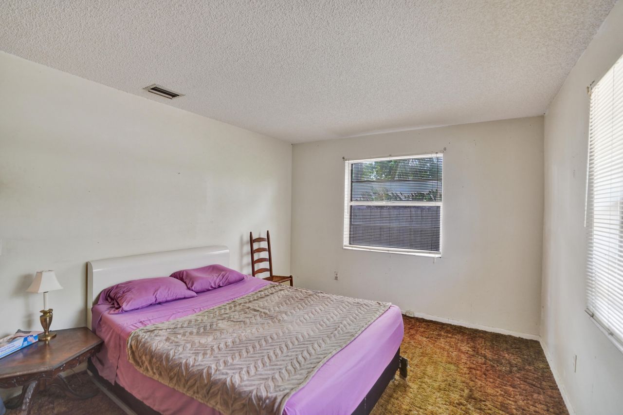 2886 Floral Road, Lake Worth, FL 33462 Photo