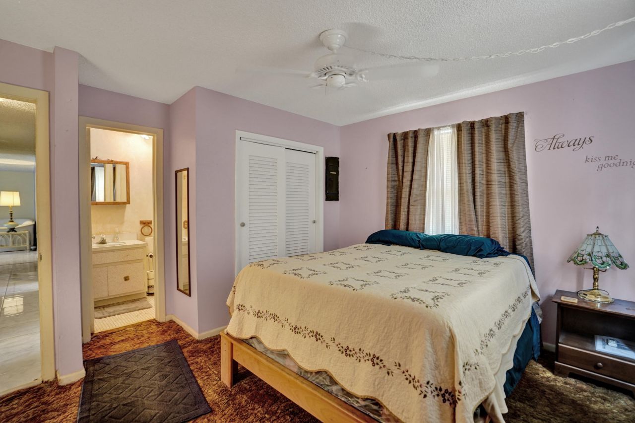 2886 Floral Road, Lake Worth, FL 33462 Photo