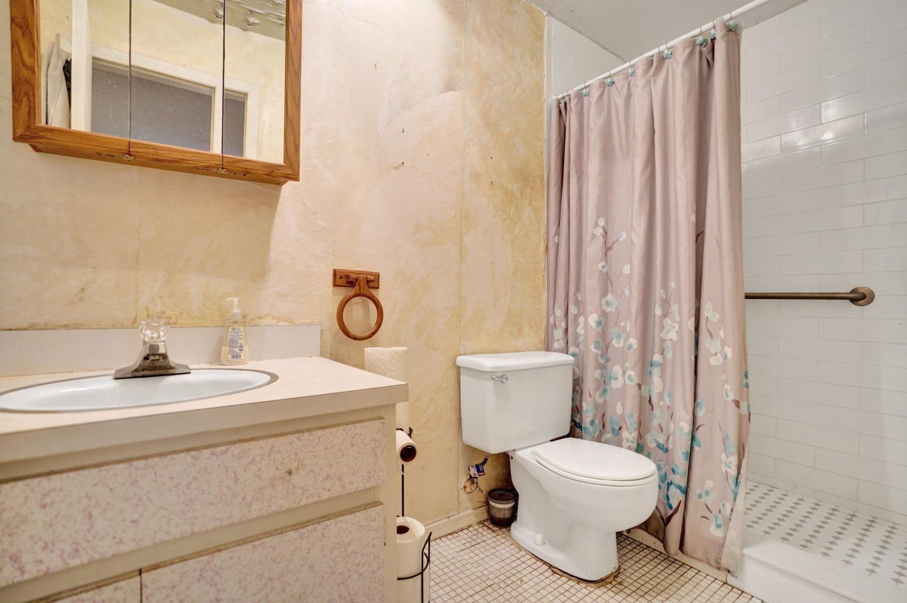 2886 Floral Road, Lake Worth, FL 33462 Photo