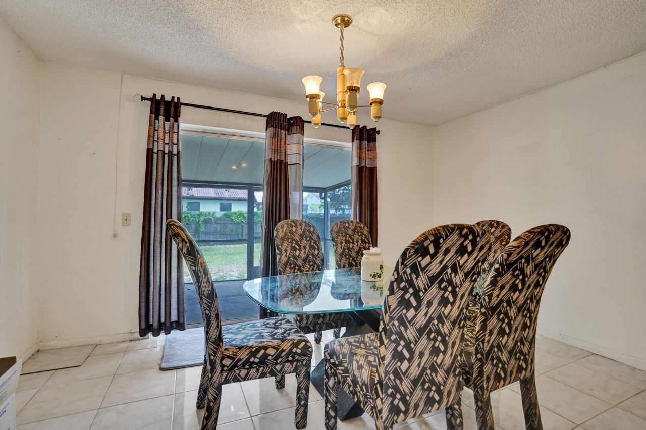 2886 Floral Road, Lake Worth, FL 33462 Photo