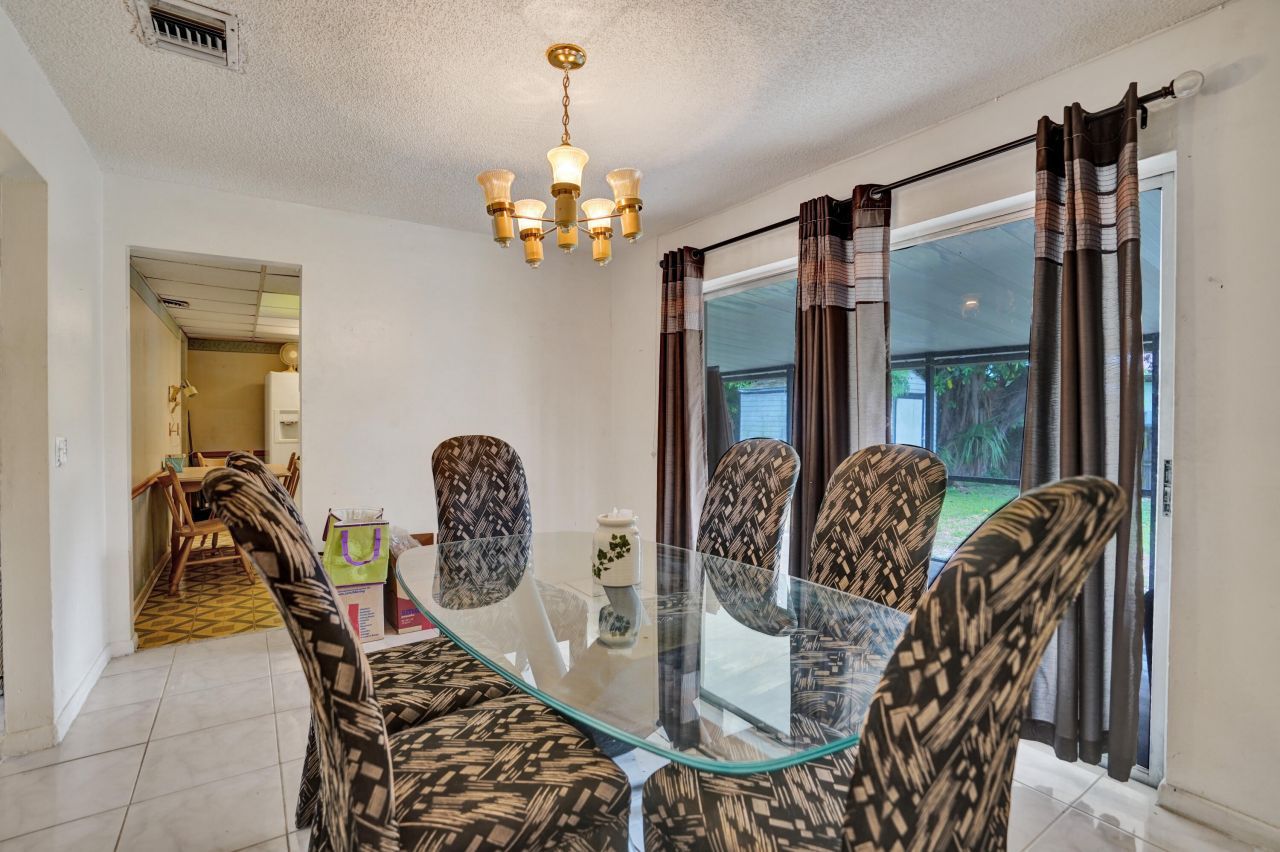 2886 Floral Road, Lake Worth, FL 33462 Photo