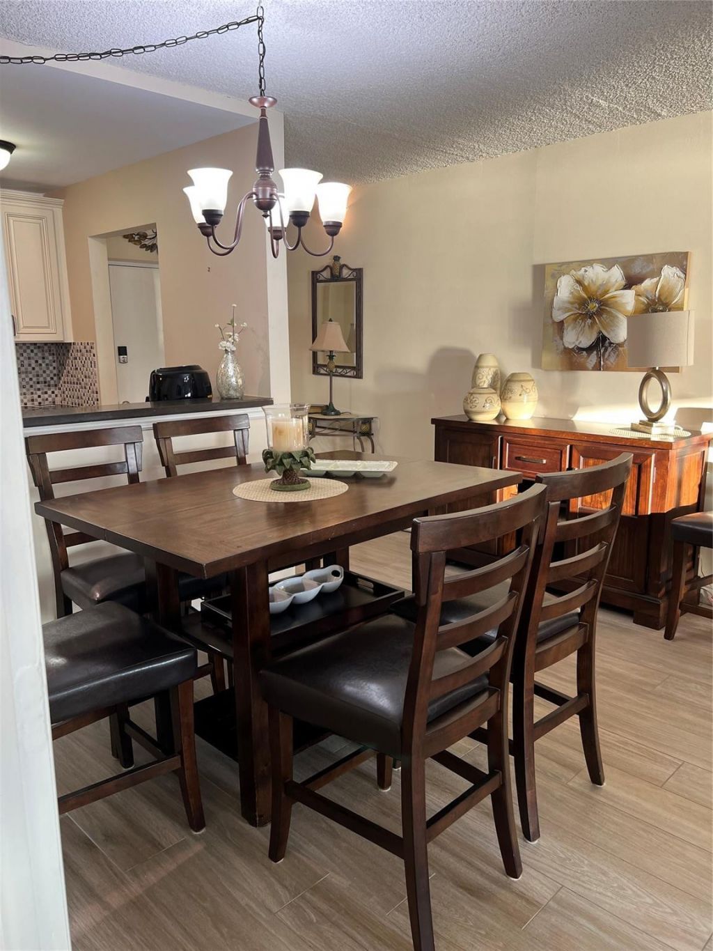 95 N Birch Road, Unit 402, Fort Lauderdale, FL 33304 Photo