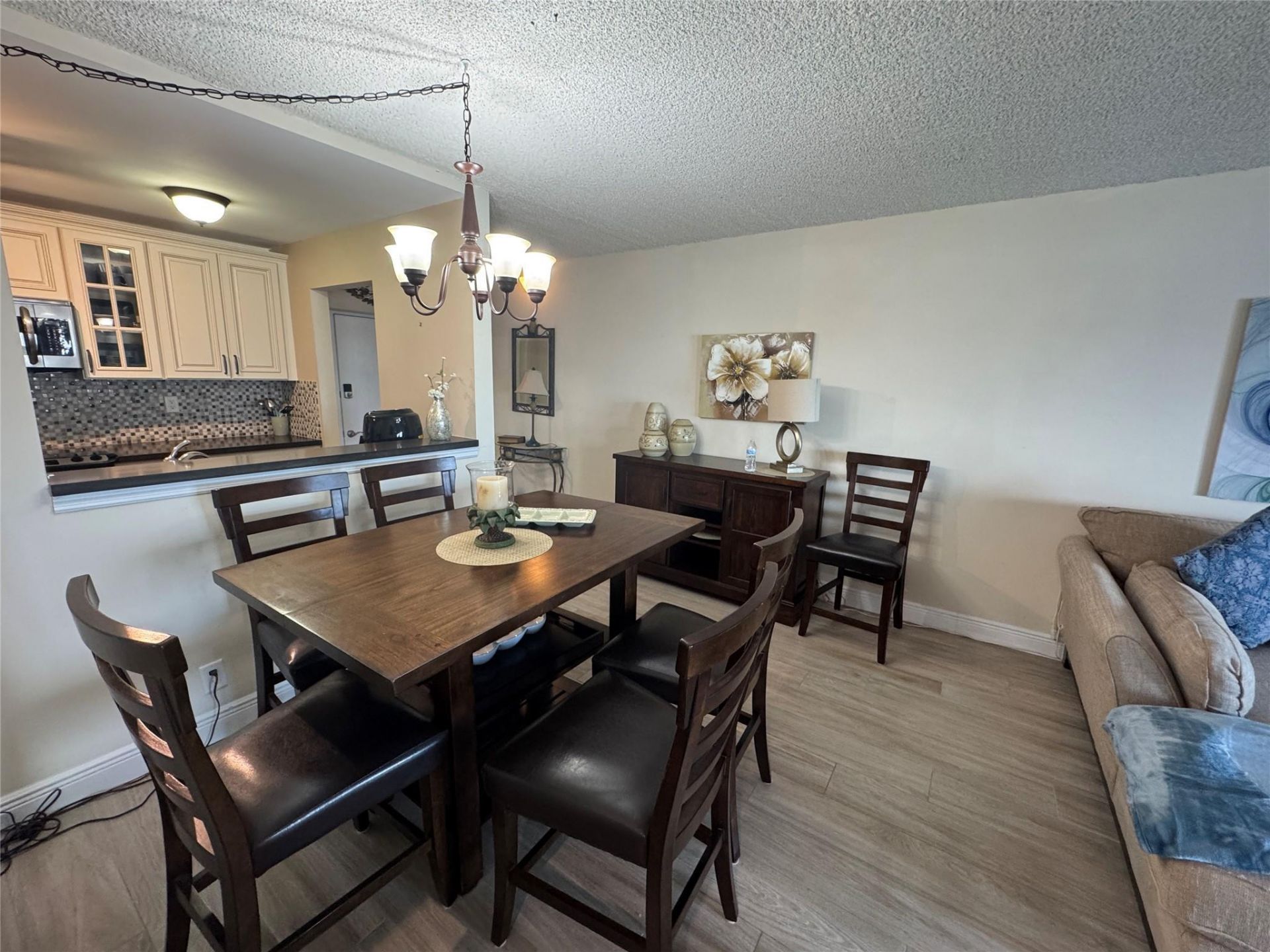 95 N Birch Road, Unit 402, Fort Lauderdale, FL 33304 Photo