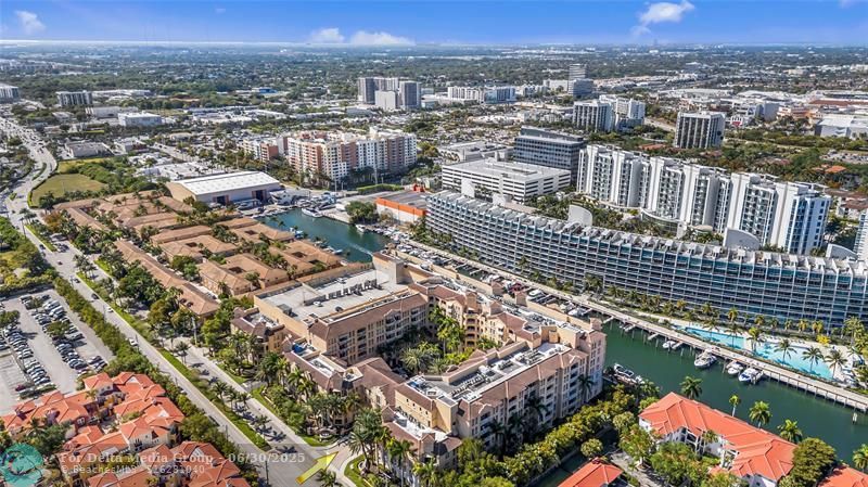 3001 NE 185th Street, Unit 111, Aventura, FL 33180 Photo