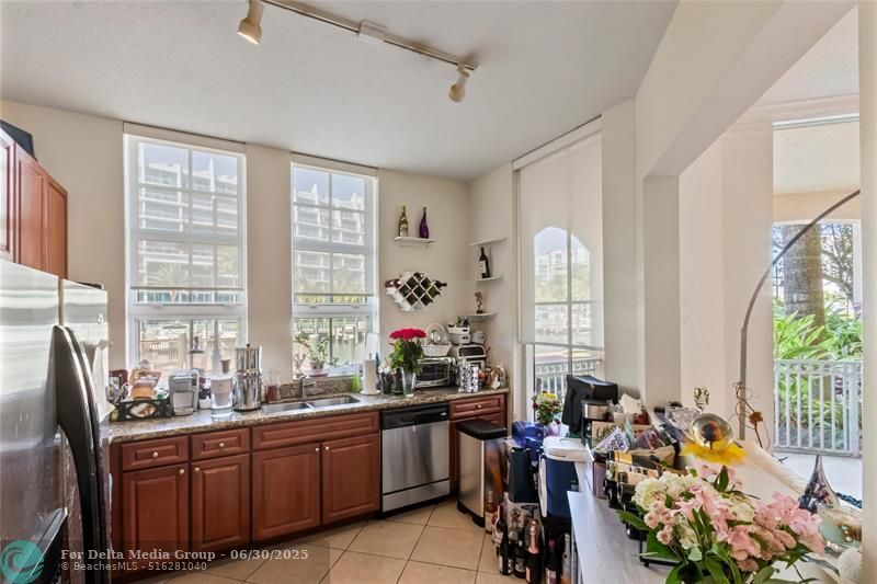 3001 NE 185th Street, Unit 111, Aventura, FL 33180 Photo