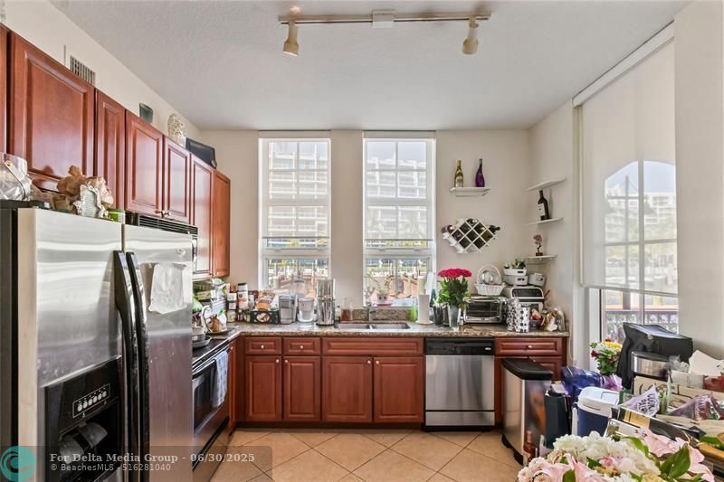 3001 NE 185th Street, Unit 111, Aventura, FL 33180 Photo