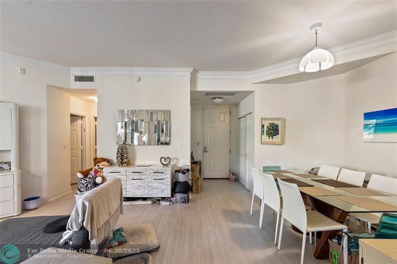 3001 NE 185th Street, Unit 111, Aventura, FL 33180 Photo